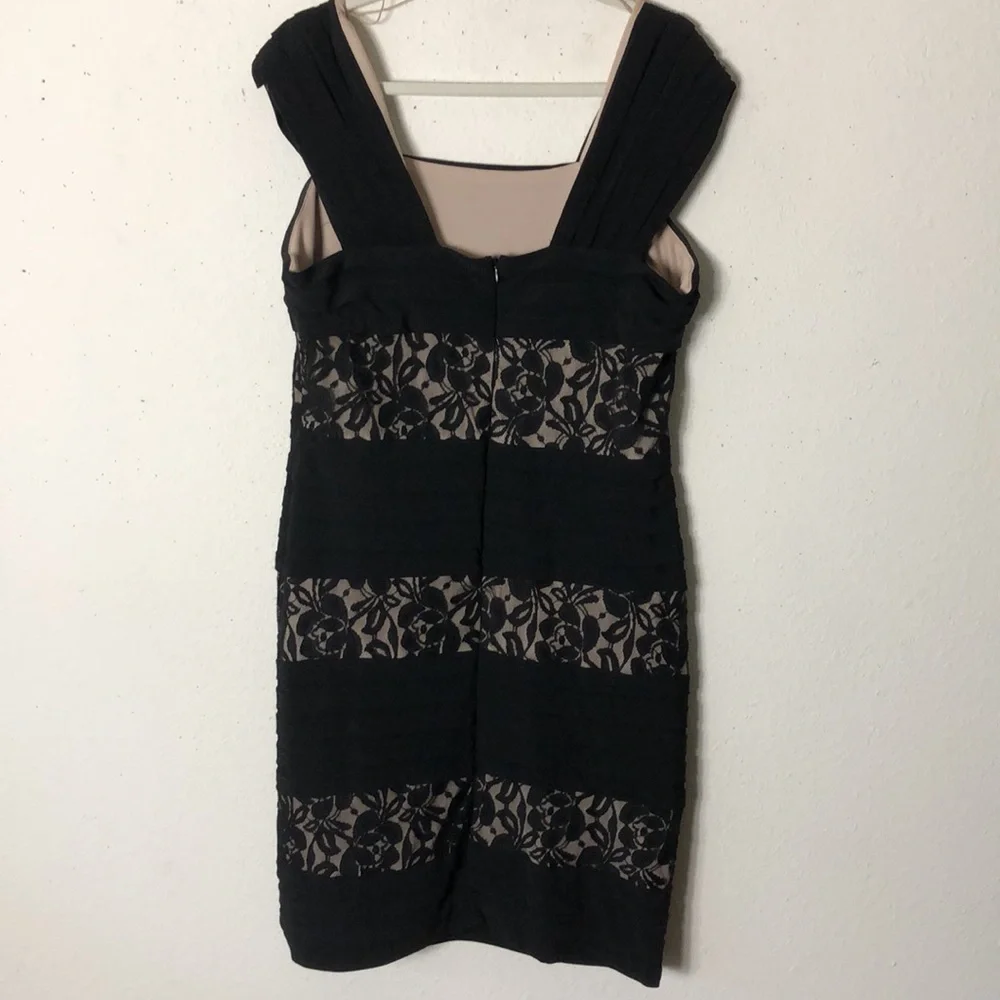 Dressbarn Collection Dress Size 16 - Picture 10 of 12